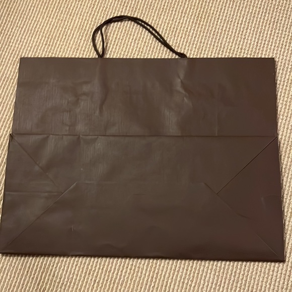 6 Luxury Designer Shopping Bags - Picture 14 of 14